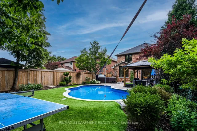 Additional property image - 5244 Brada Cres