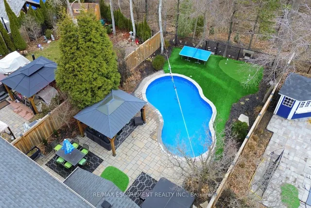 Additional property image - 5244 Brada Cres
