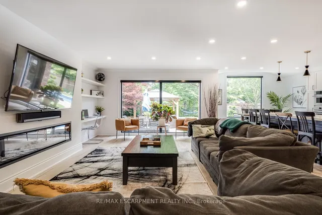 Additional property image - 5244 Brada Cres