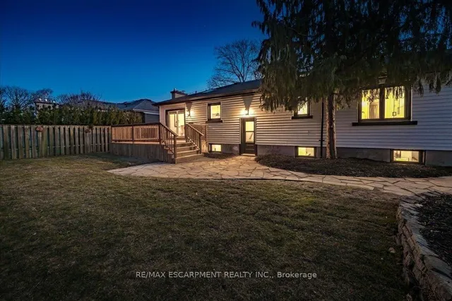 Additional property image - 869 CONDOR Dr