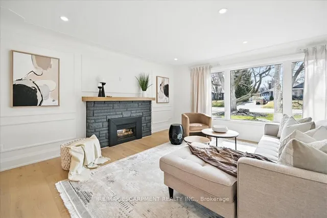Additional property image - 869 CONDOR Dr