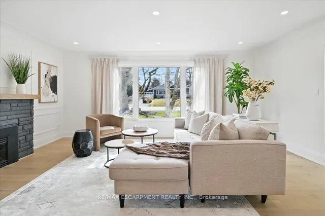 Additional property image - 869 CONDOR Dr