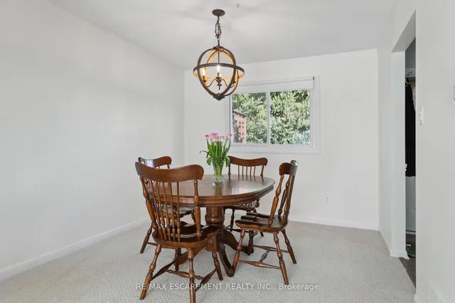 Additional property image - 2187 Sandringham Dr