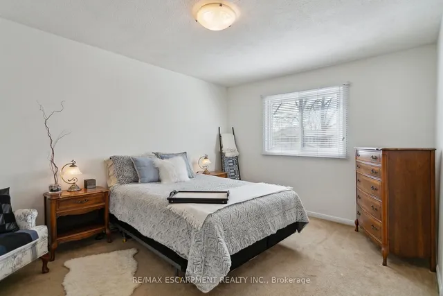 Additional property image - 2187 Sandringham Dr