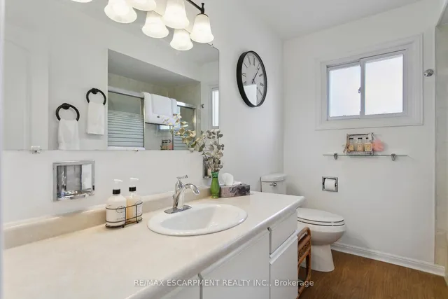 Additional property image - 2187 Sandringham Dr
