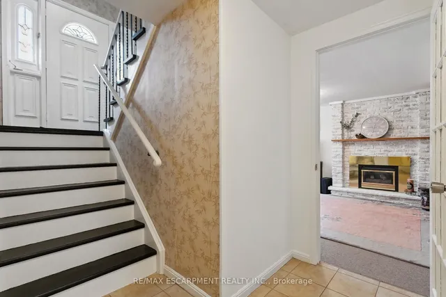 Additional property image - 2187 Sandringham Dr