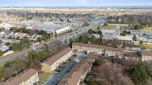 Additional property image - 2187 Sandringham Dr