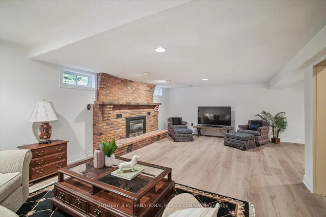 Additional property image - 1970 Fieldgate Dr