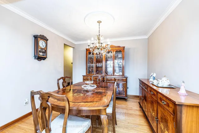 Additional property image - 7 Benrubin Dr