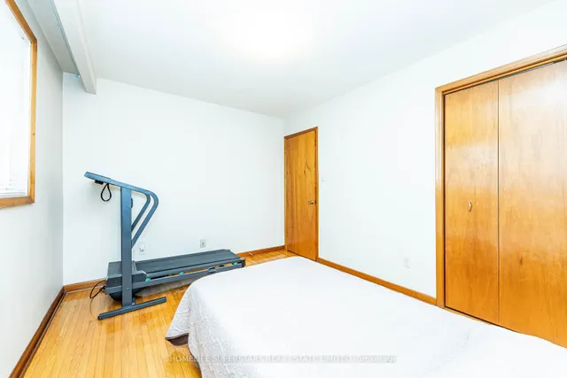 Additional property image - 7 Benrubin Dr