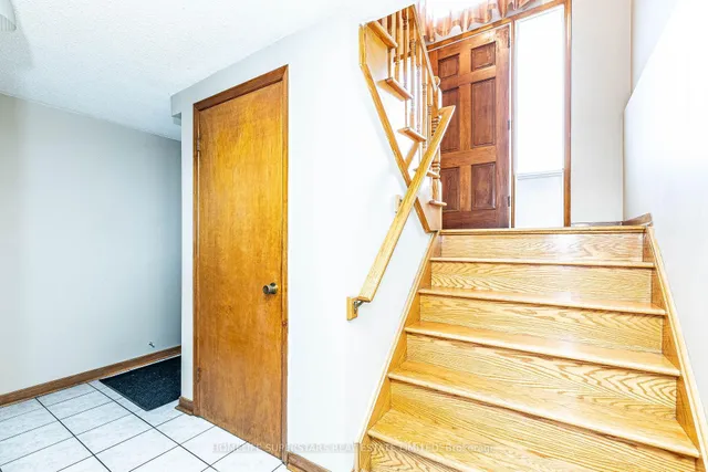 Additional property image - 7 Benrubin Dr