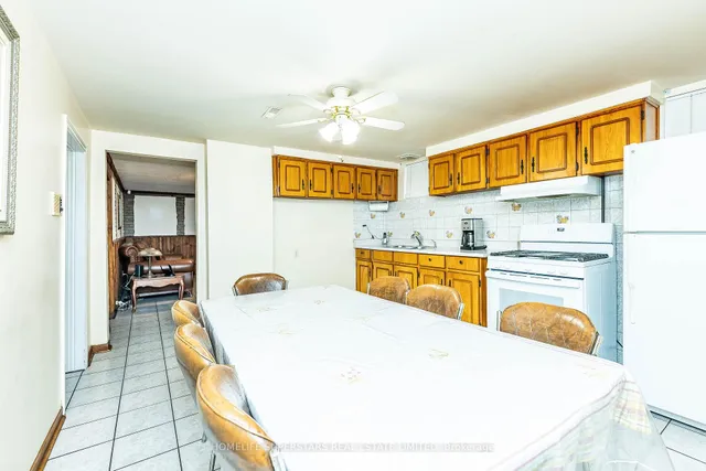 Additional property image - 7 Benrubin Dr