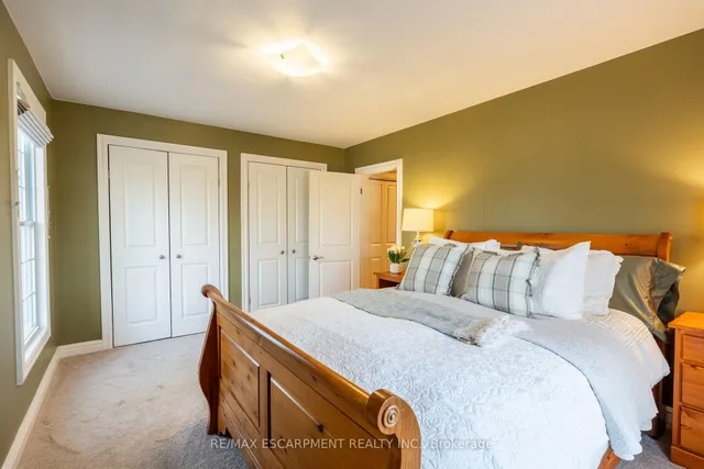 Additional property image - 5433 Sixth Line