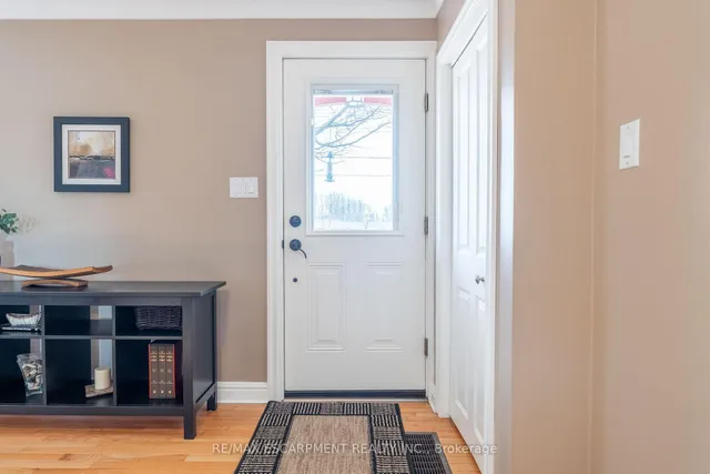 Additional property image - 5433 Sixth Line