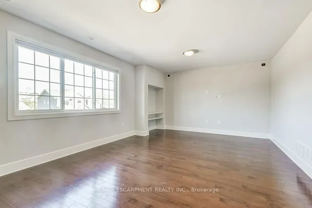 Additional property image - 174 Foxbar Rd
