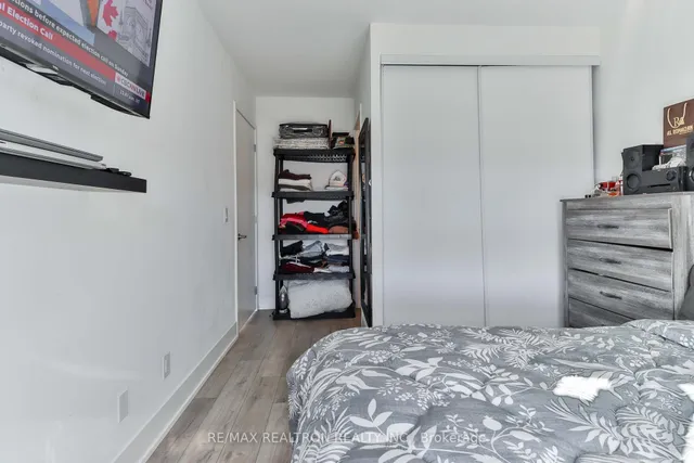Additional property image - 3100 Keele St Unit 525