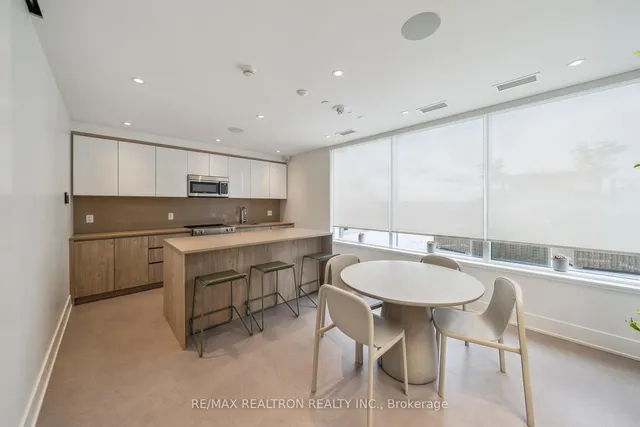 Additional property image - 3100 Keele St Unit 525