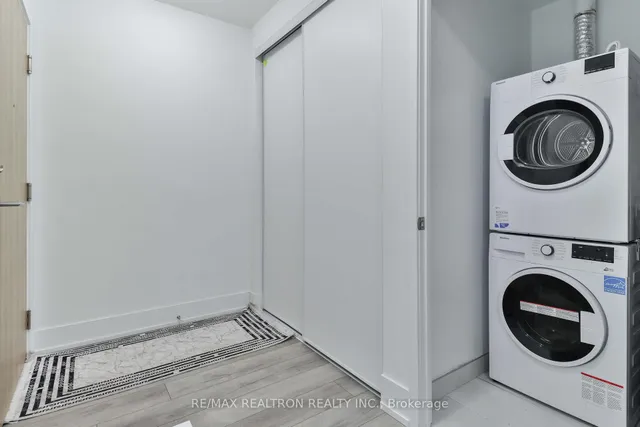 Additional property image - 3100 Keele St Unit 525
