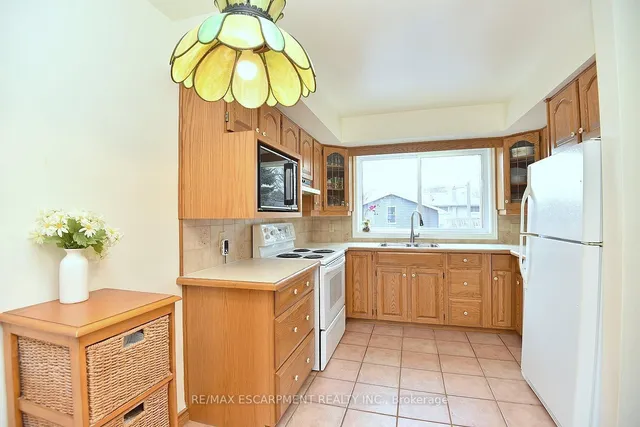 Additional property image - 346 Dunlop Cres
