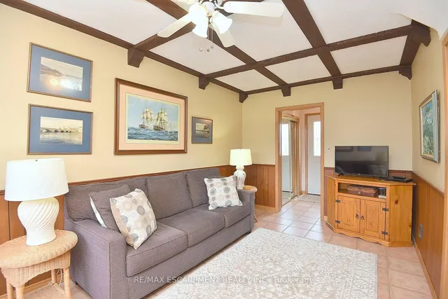 Additional property image - 346 Dunlop Cres