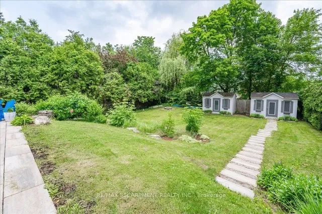 Additional property image - 693 King Rd