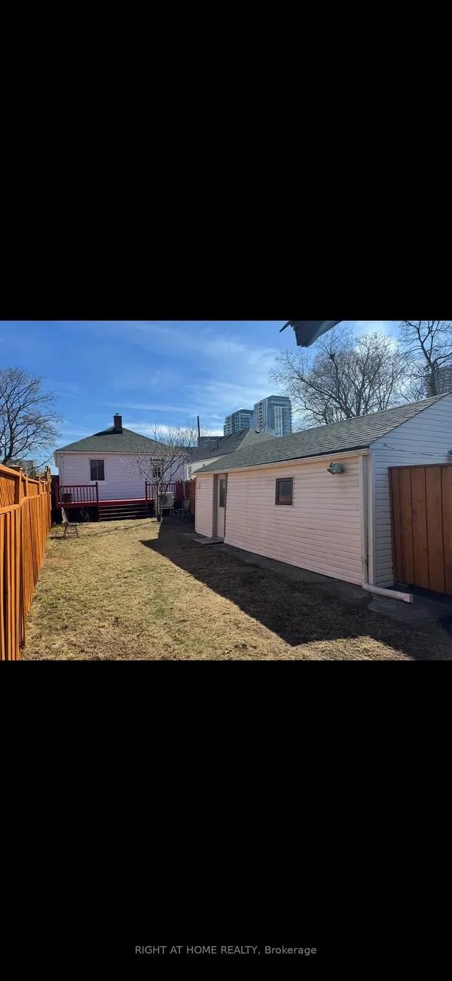 Additional image 11 of 8 Culnan Ave