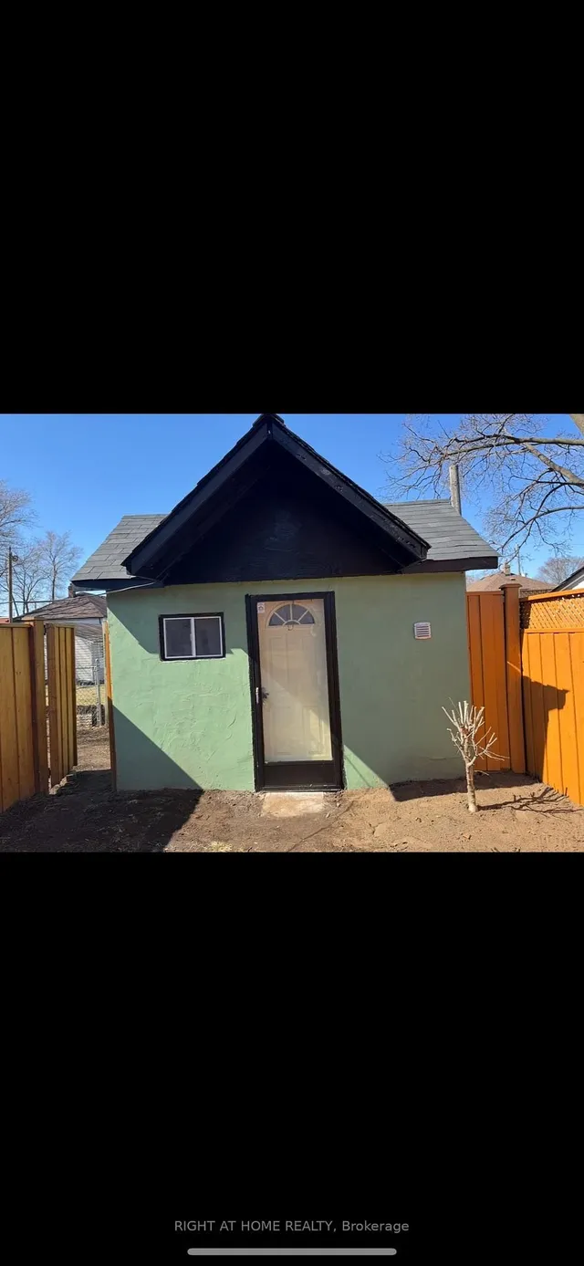 Additional image 12 of 8 Culnan Ave