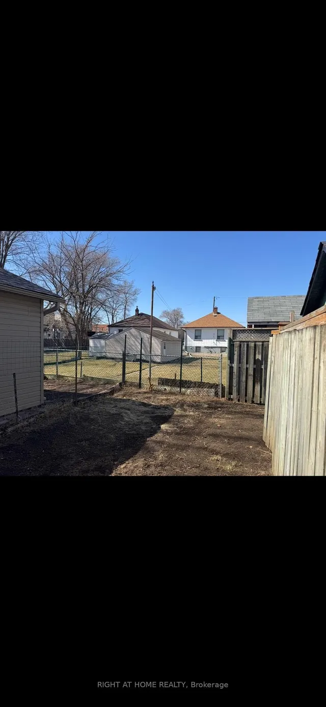 Additional image 14 of 8 Culnan Ave