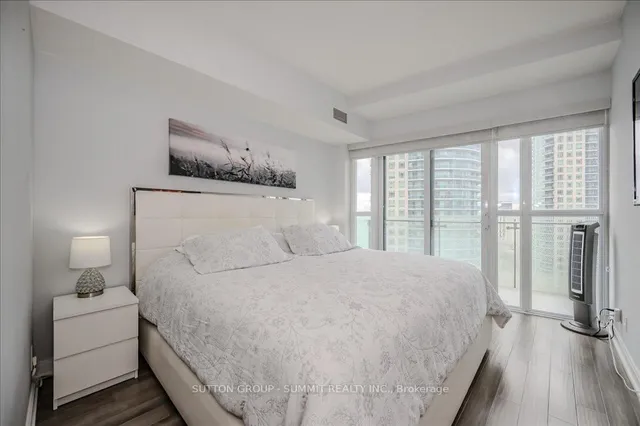 Additional property image - 50 Absolute Ave Unit 1402
