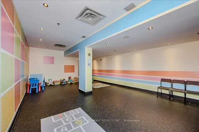 Additional property image - 50 Absolute Ave Unit 1402