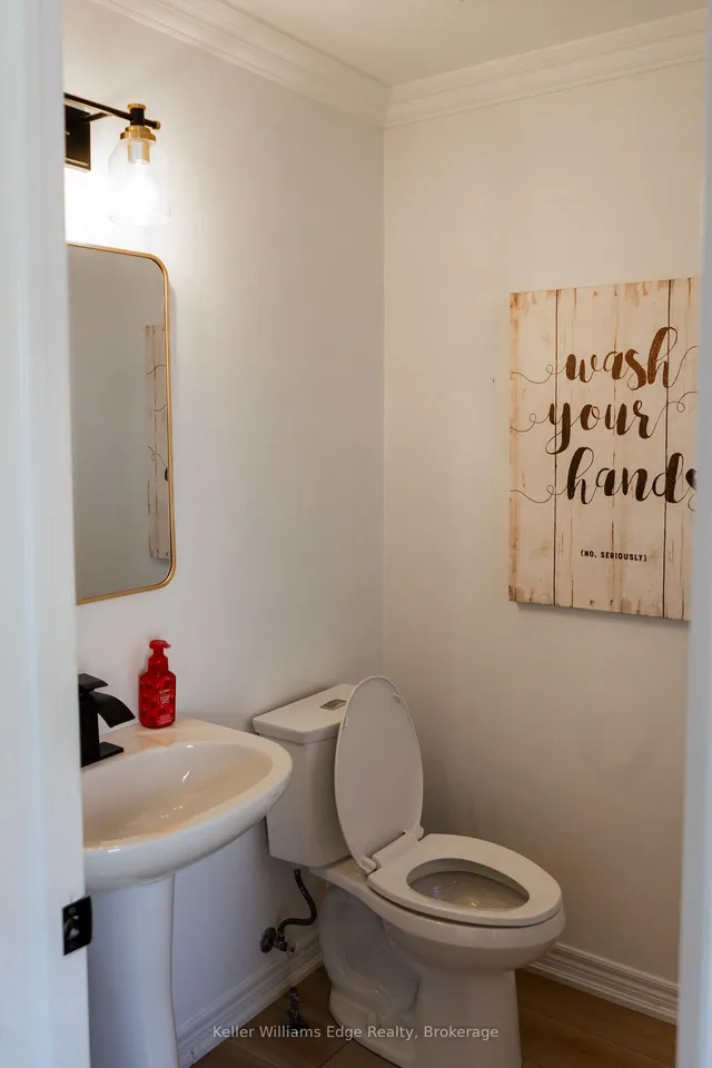 Additional property image - 4614 Keystone Cres