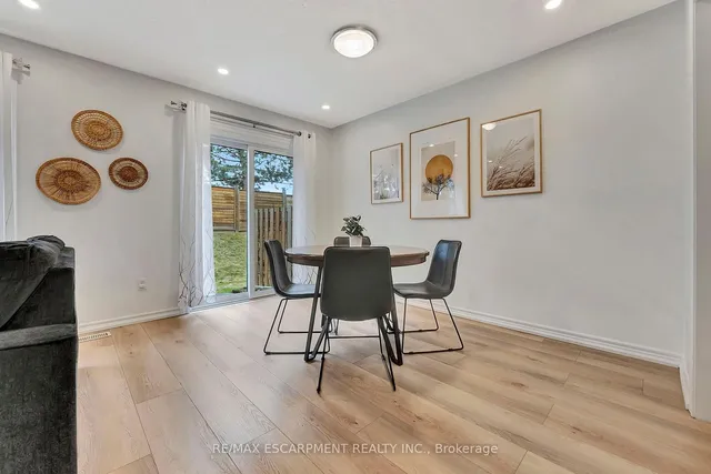 Additional property image - 2252 Walker's Line Unit 4