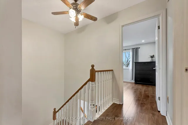 Additional property image - 2252 Walker's Line Unit 4