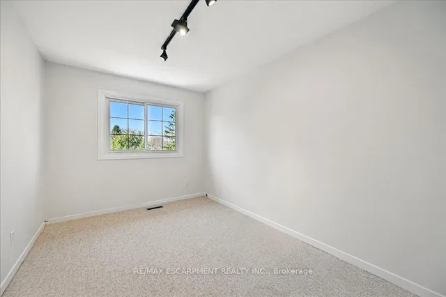 Additional property image - 3031 GLENCREST Rd Unit 54