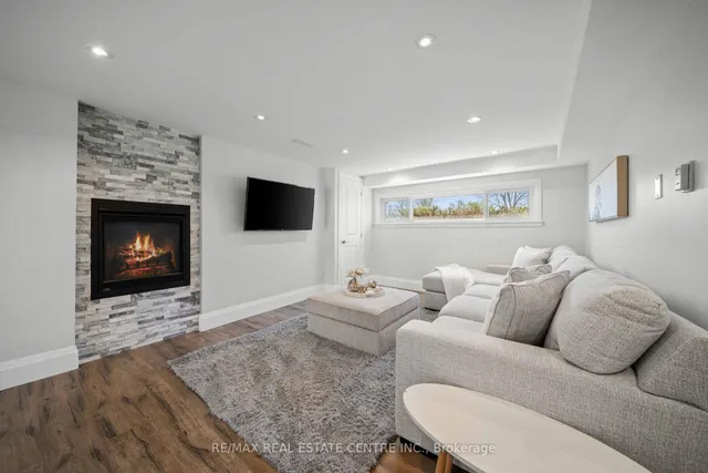 Additional image 18 of 454 Sparling Cres