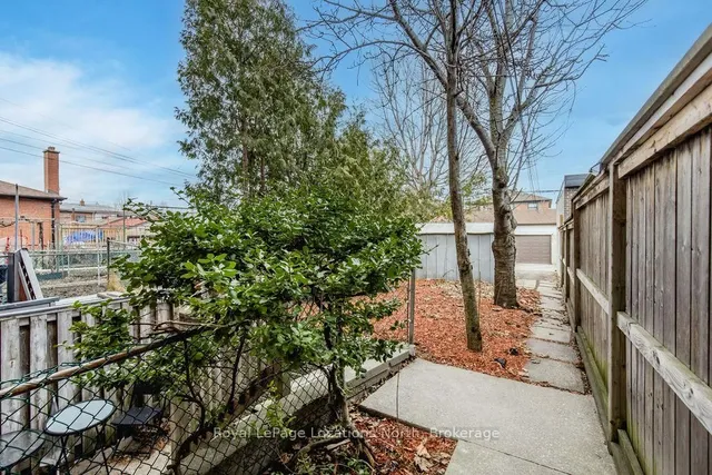 Additional property image - 191 Earlscourt Ave