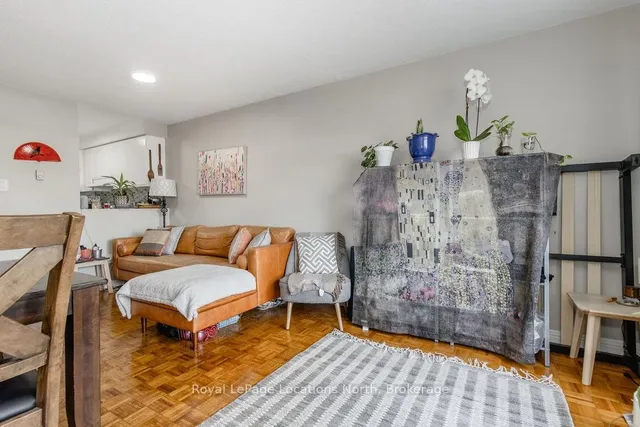 Additional property image - 191 Earlscourt Ave