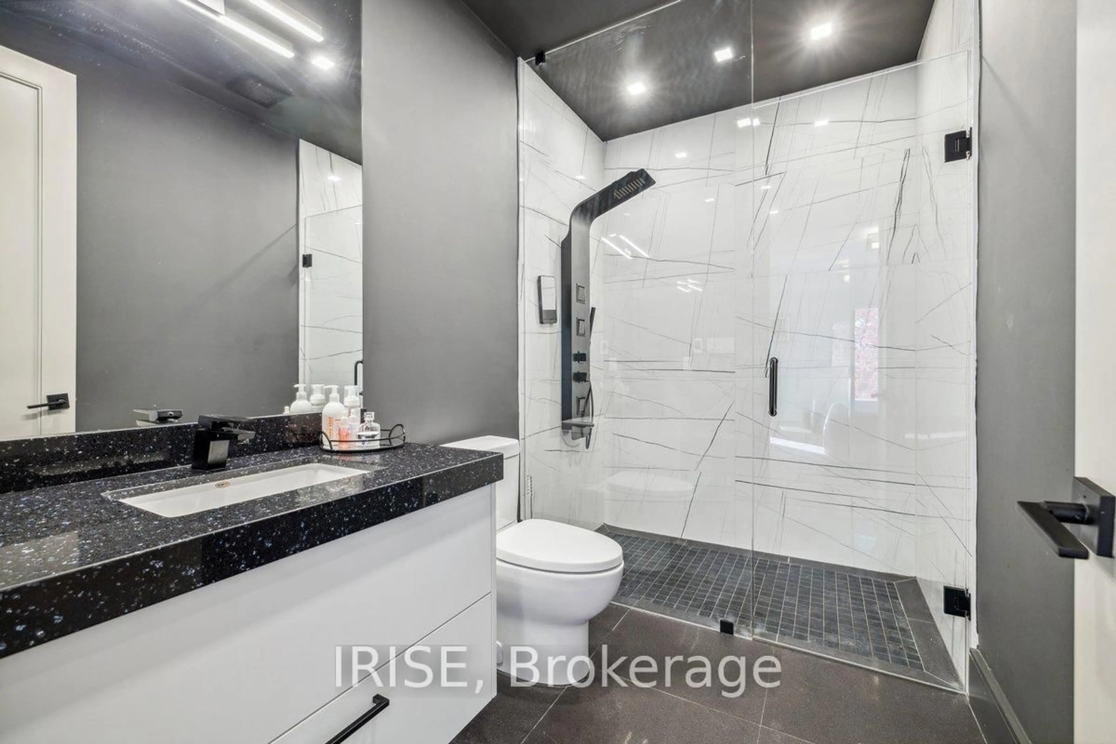 Contemporary bathroom, ceramic/tile floor for 1453 Seagram Ave, Oakville Ontario L6L 1W9
