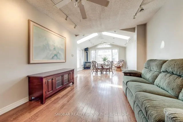 Additional property image - 8 Buckley Cres