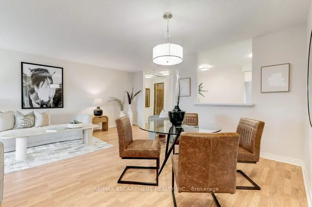 Additional property image - 1276 Maple Crossing Blvd Unit 1104