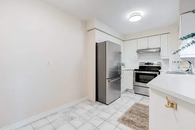Additional property image - 1276 Maple Crossing Blvd Unit 1104