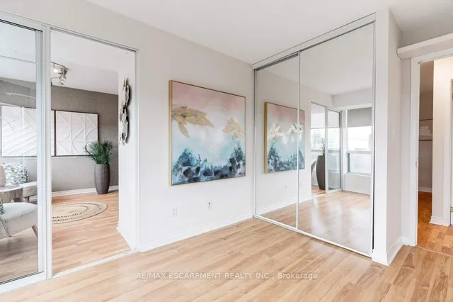 Additional property image - 1276 Maple Crossing Blvd Unit 1104