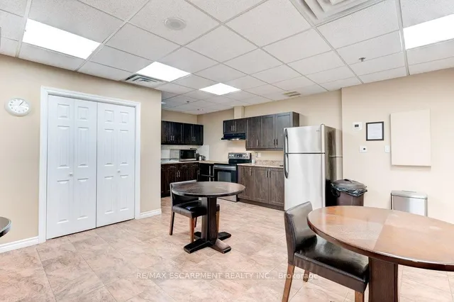 Additional property image - 1276 Maple Crossing Blvd Unit 1104
