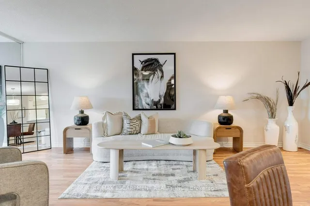 Additional property image - 1276 Maple Crossing Blvd Unit 1104