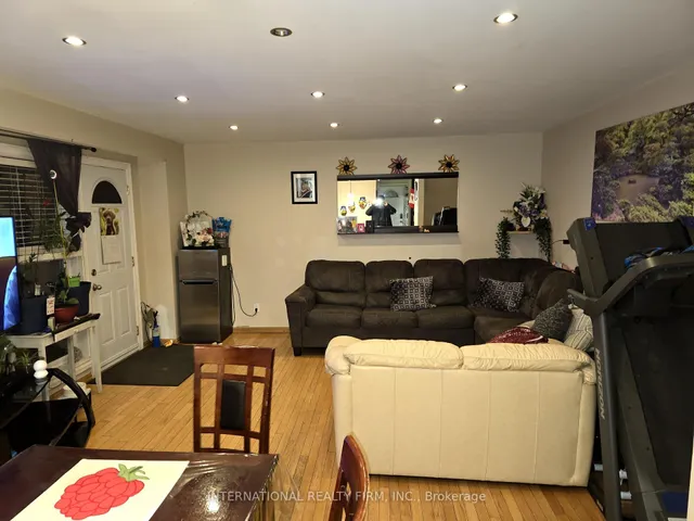 Additional property image - 3690 Keele St Unit 26