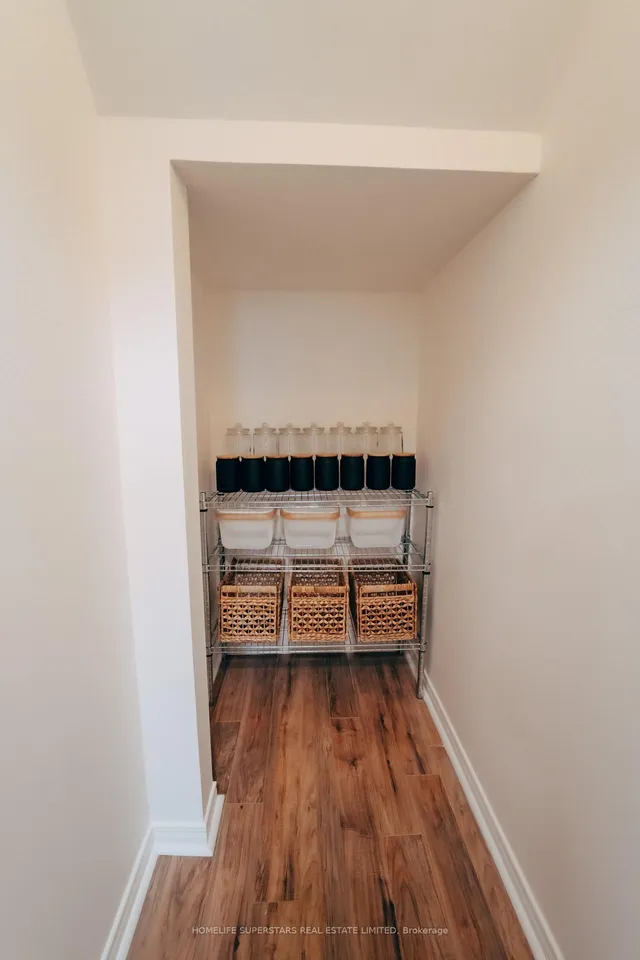 Additional property image - 871 WILSON Ave Unit 29