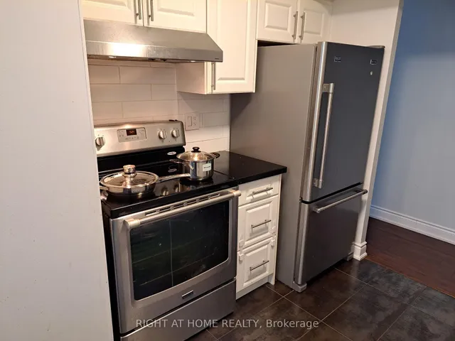 Additional image 13 of 50 Kingsbridge Garden Circ Unit 1501