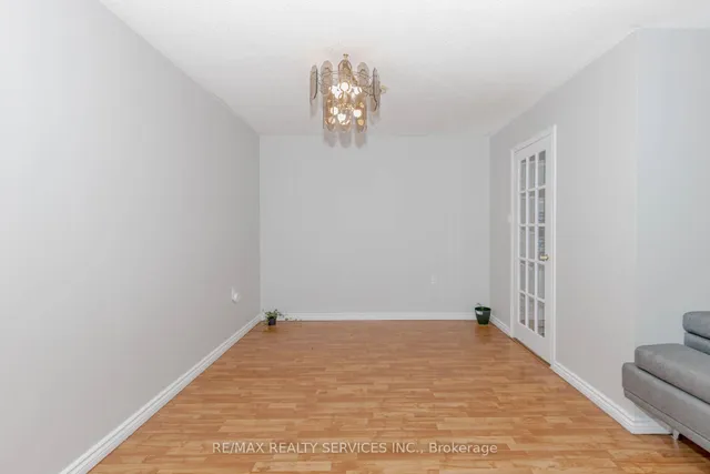 Additional property image - 18 Knightsbridge Rd Unit 304
