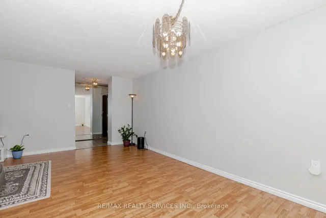 Additional property image - 18 Knightsbridge Rd Unit 304