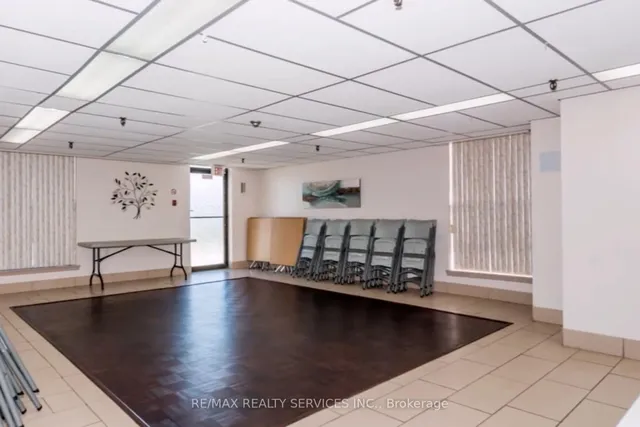 Additional property image - 18 Knightsbridge Rd Unit 304